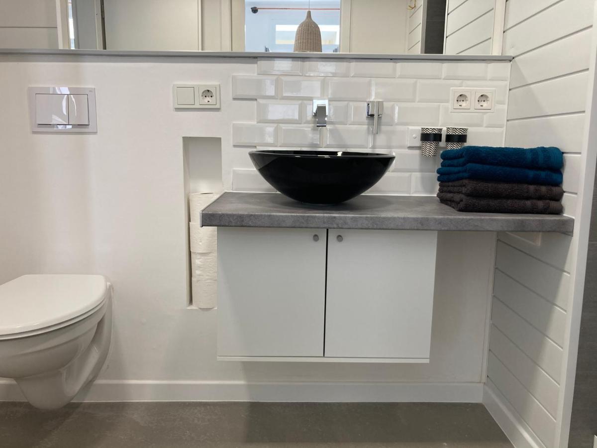 Living At Saarpartments - Adultsonly - Business & Holiday Homes With Kitchen For Long- And Short Term Stay, 3 Min To St Johanner Markt And Points Of Interest Σααρμπρύκεν Εξωτερικό φωτογραφία